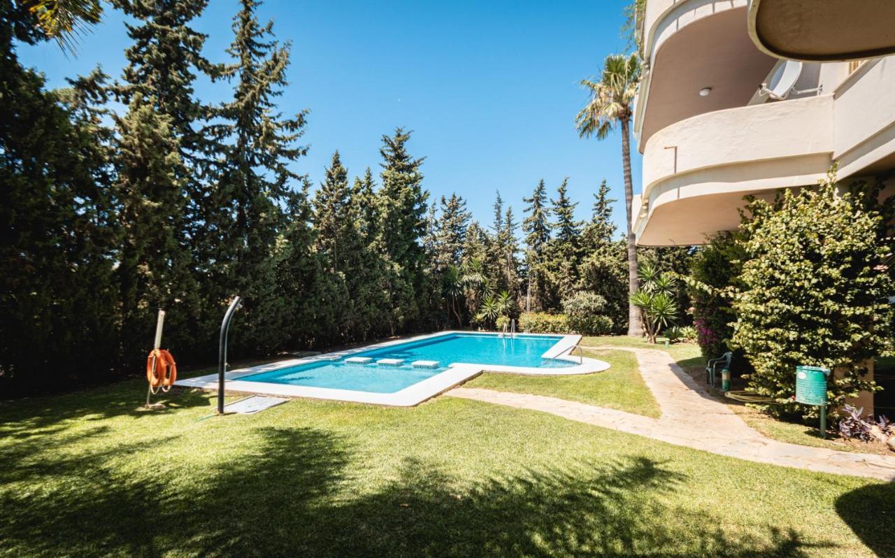 Apartment Puerto Banus Marbella Exterior foto